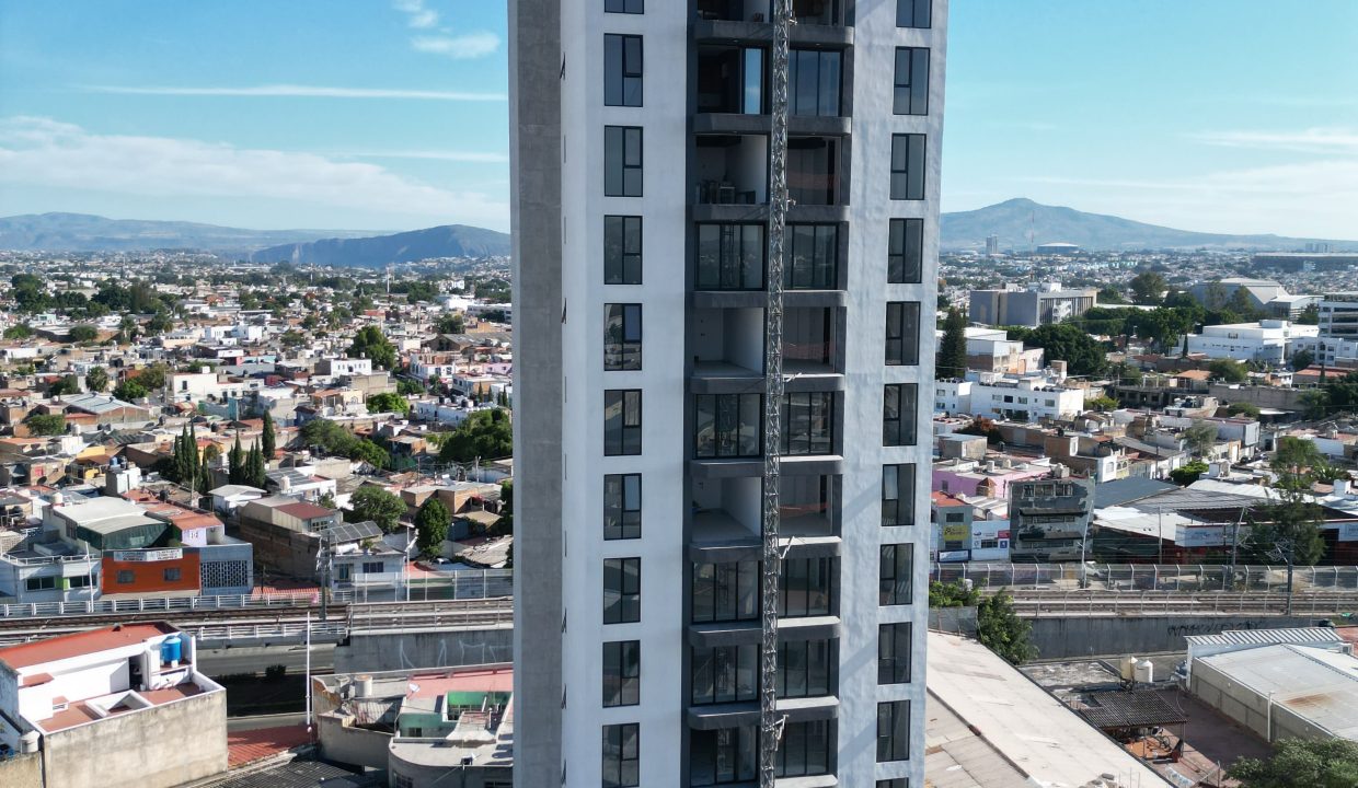 GO-DOWNTOWN_44m2_VISTA GEN. EDIFICIO Y AV. 7